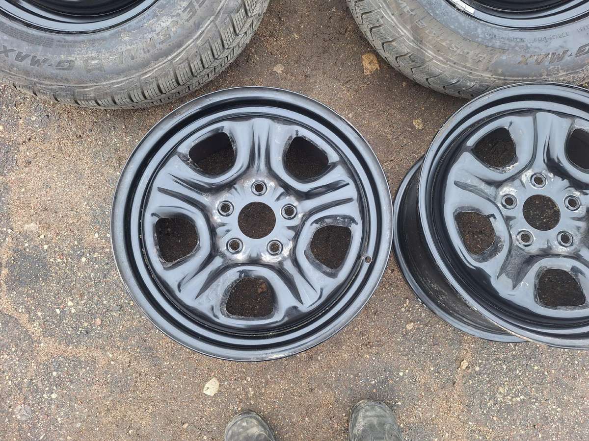 Dodge, stamped steel, R18
