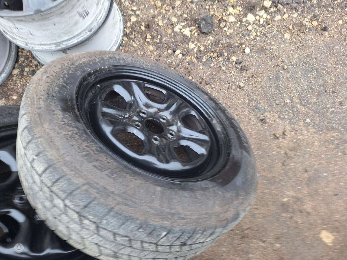 Dodge, tērauda apzīmogoti, R18