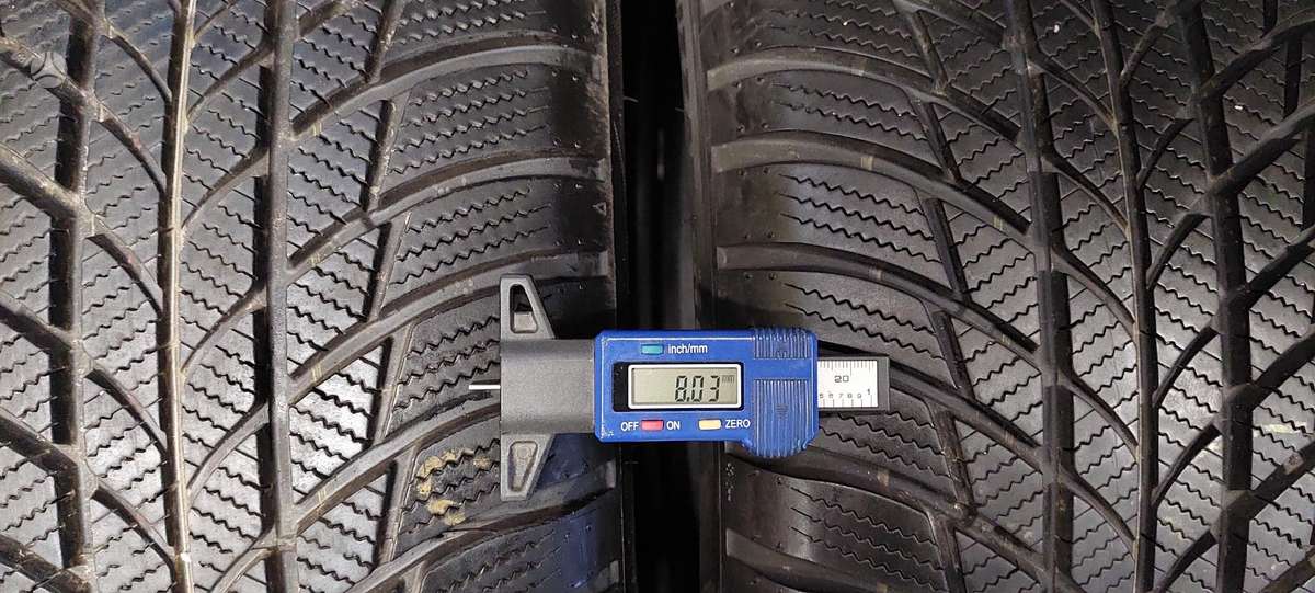 Bridgestone, зимние 225/50 R17