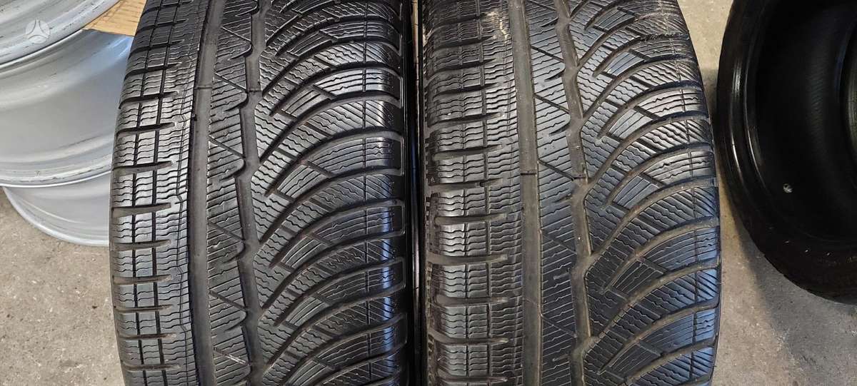 Michelin, winter 235/45 R19