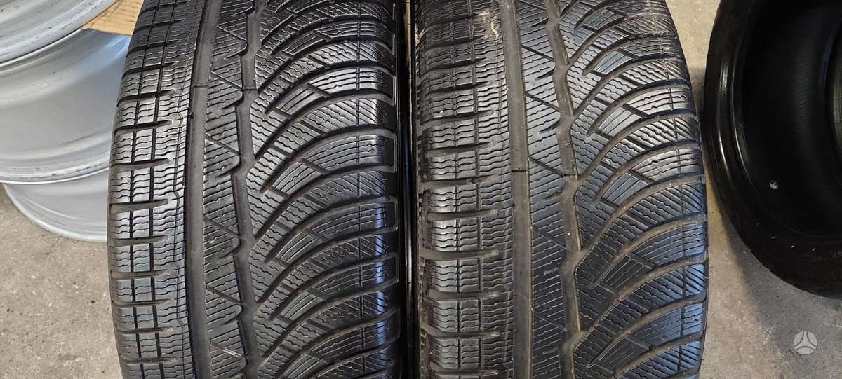 Michelin, зимние 235/45 R19