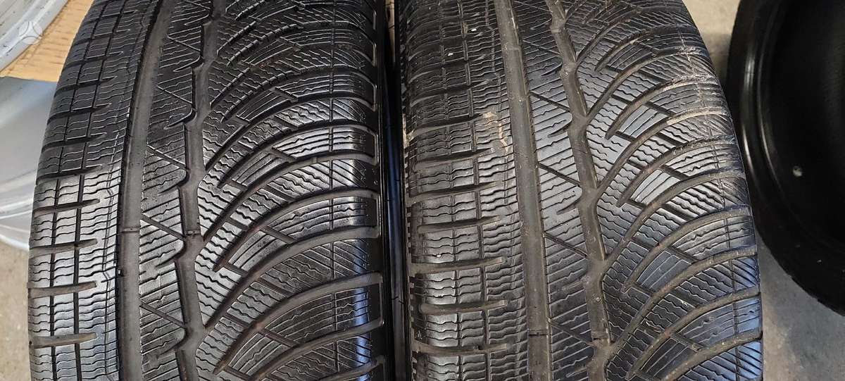 Michelin, зимние 235/45 R19