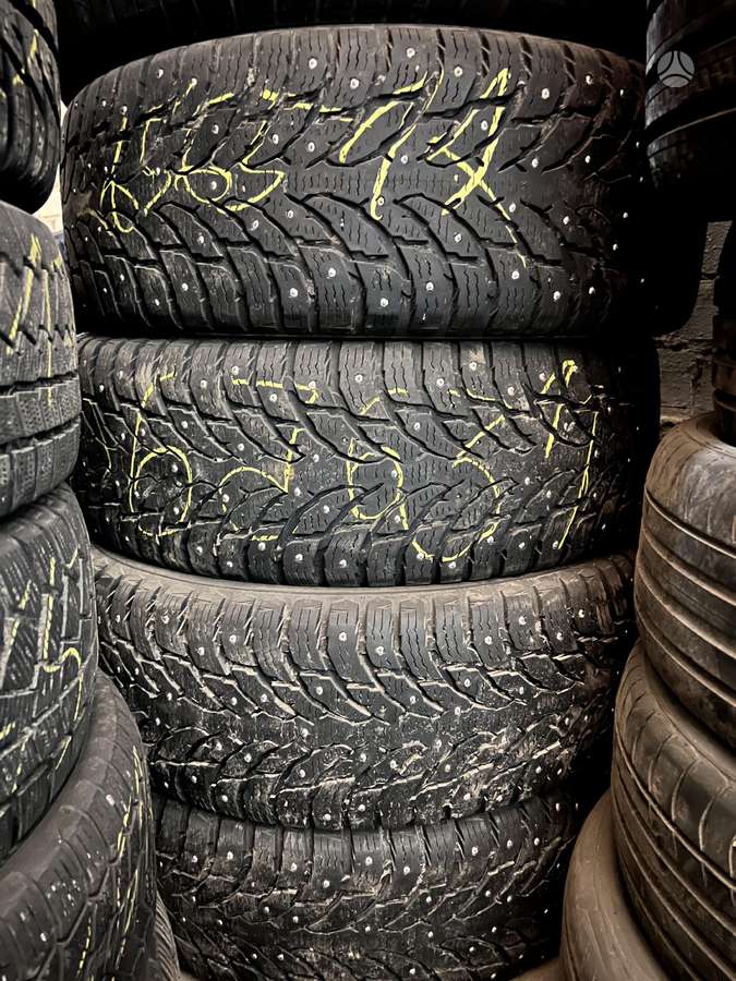 Nokian, žieminės 265/65 R17