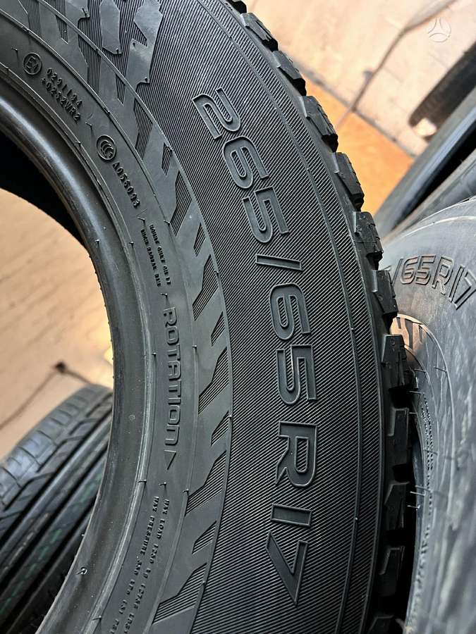 Nokian, žieminės 265/65 R17