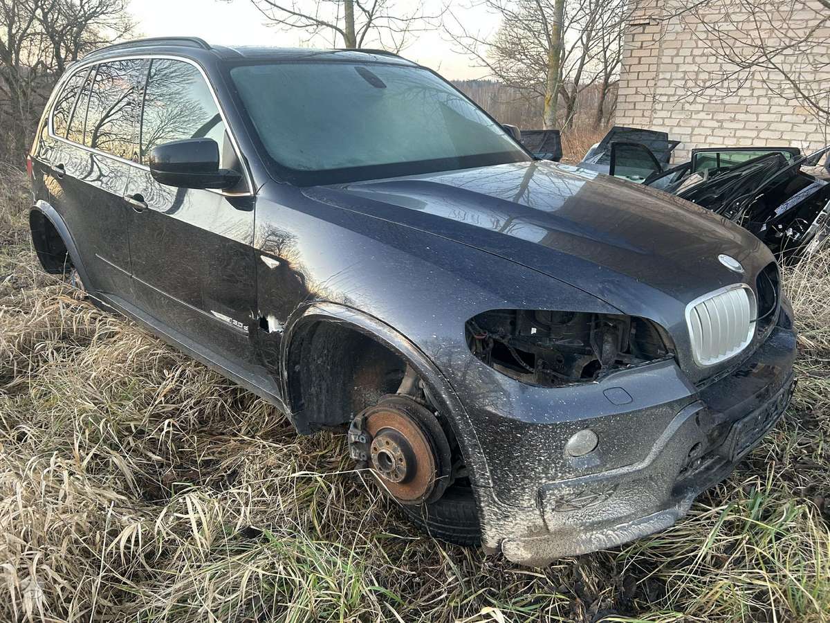 BMW X5 Dalis pristatome