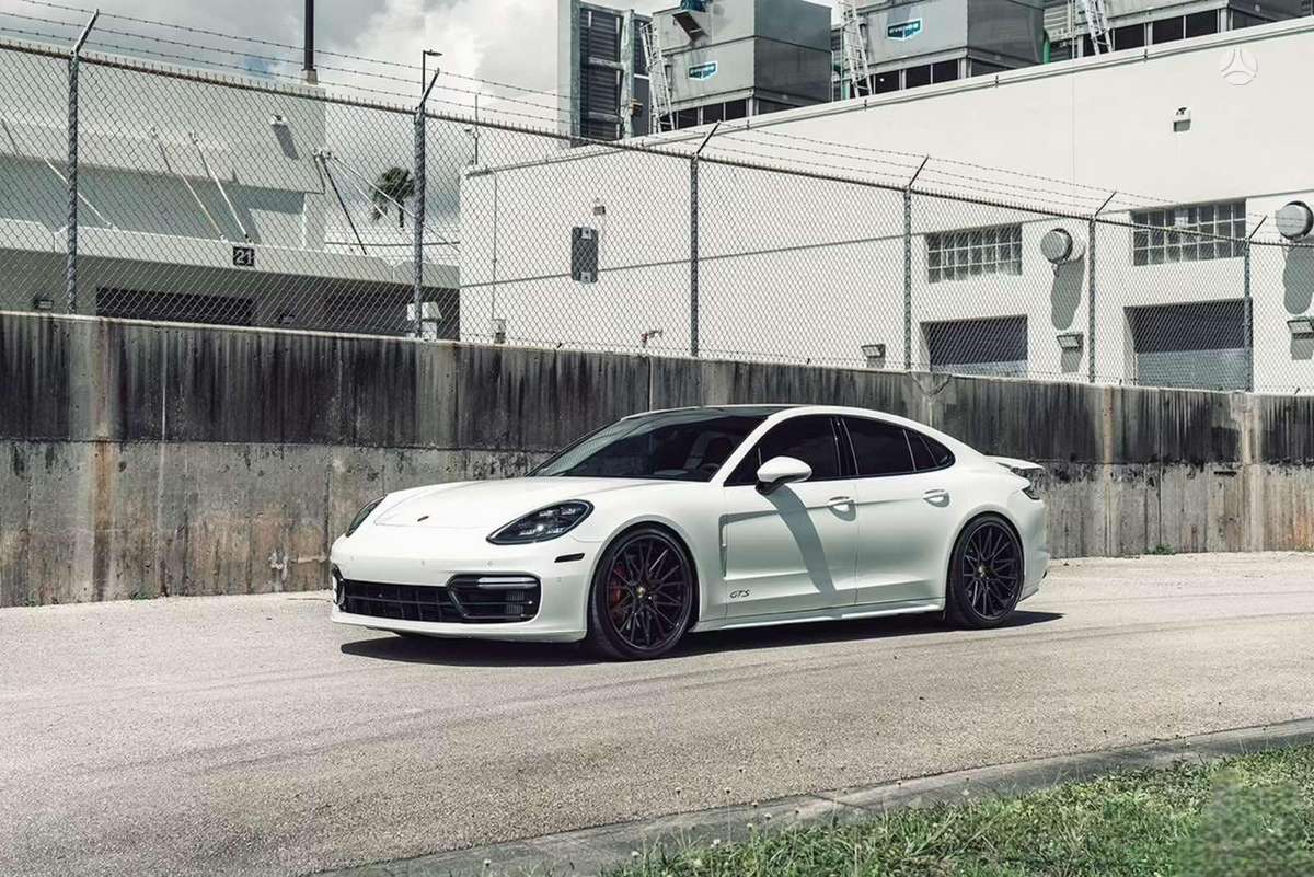 Porsche Panamera, 3.0 l., hečbekas