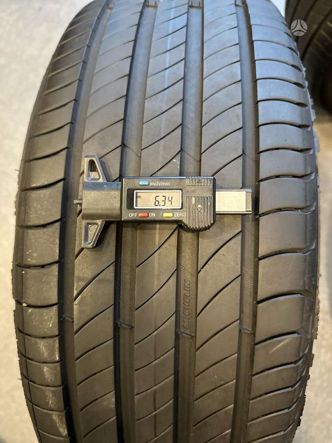 Michelin #111, summer 225/55 R18