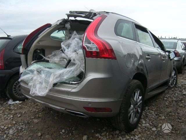 Volvo XC60 Dalimis 4wd
