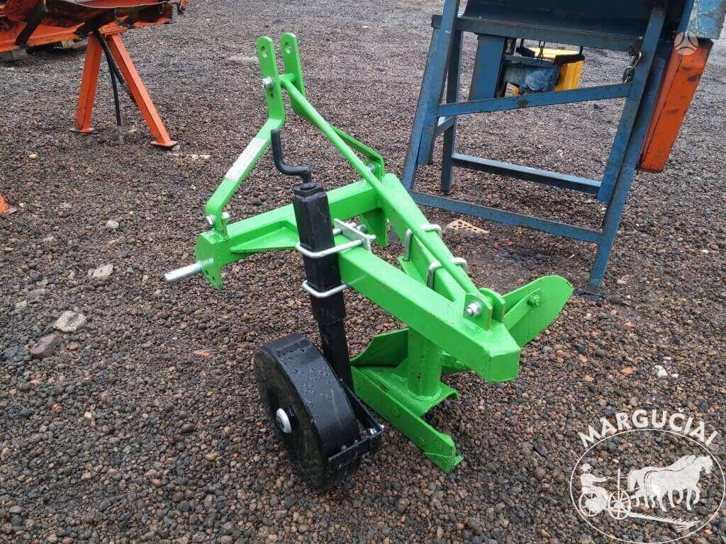 Farmostal Plūgai mini traktoriukams, плуги
