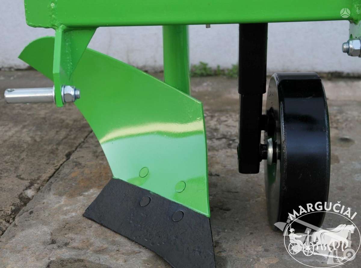 Farmostal Plūgai mini traktoriukams, ploughs