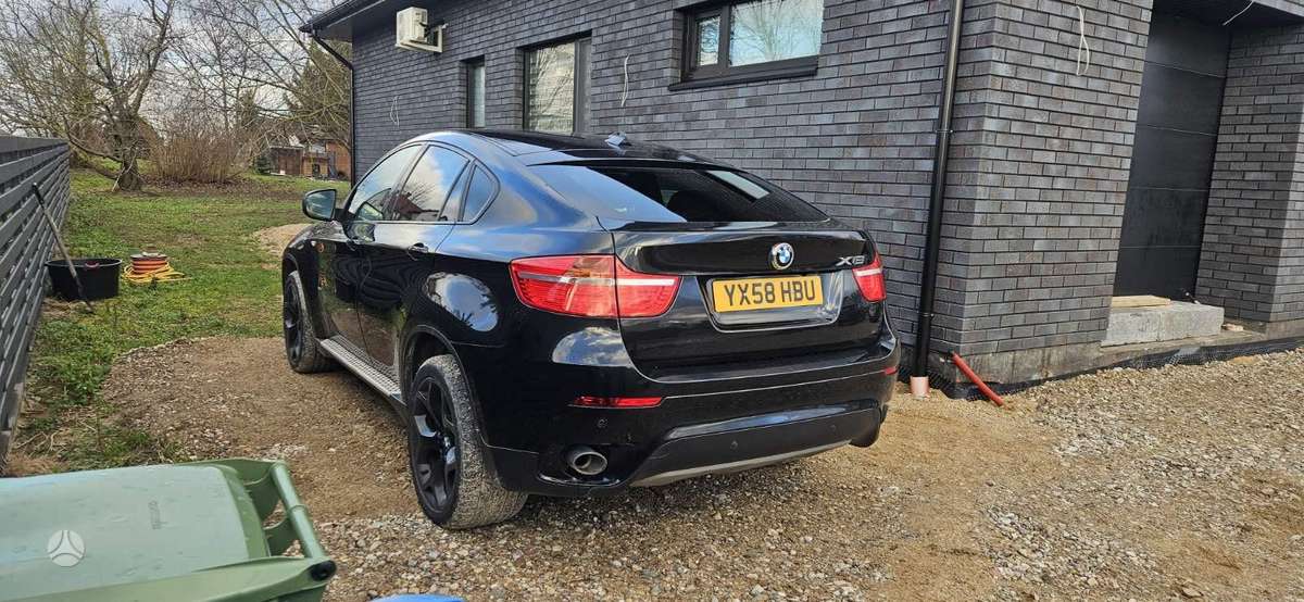 BMW X6 Dalis pristatome