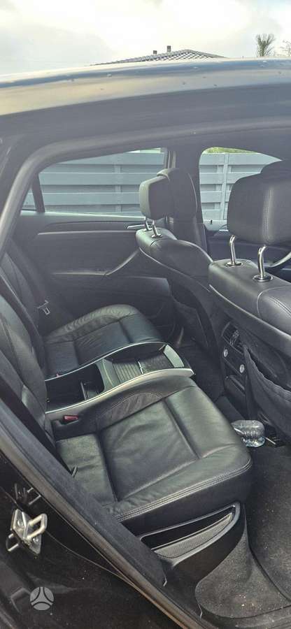BMW X6 Dalis pristatome
