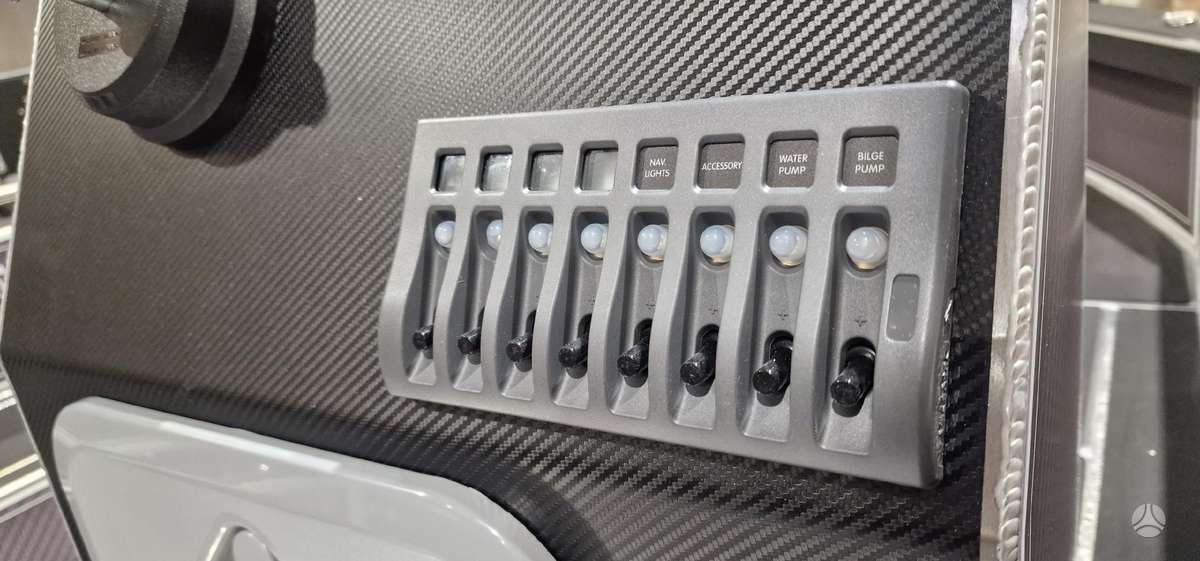 SKYLLA 420 CONSOLE, яхты / катера