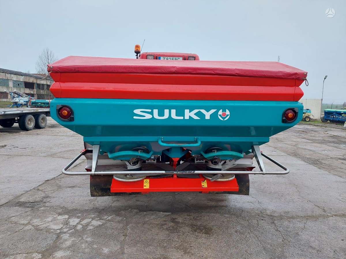 Sulky X44_su kompiuteriu + svarstykl, spreaders