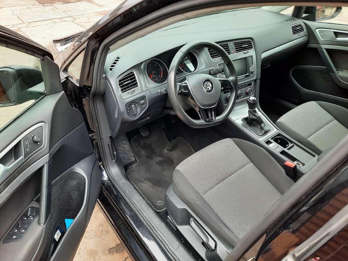 Volkswagen Passat CC, 2.0 l., Седан