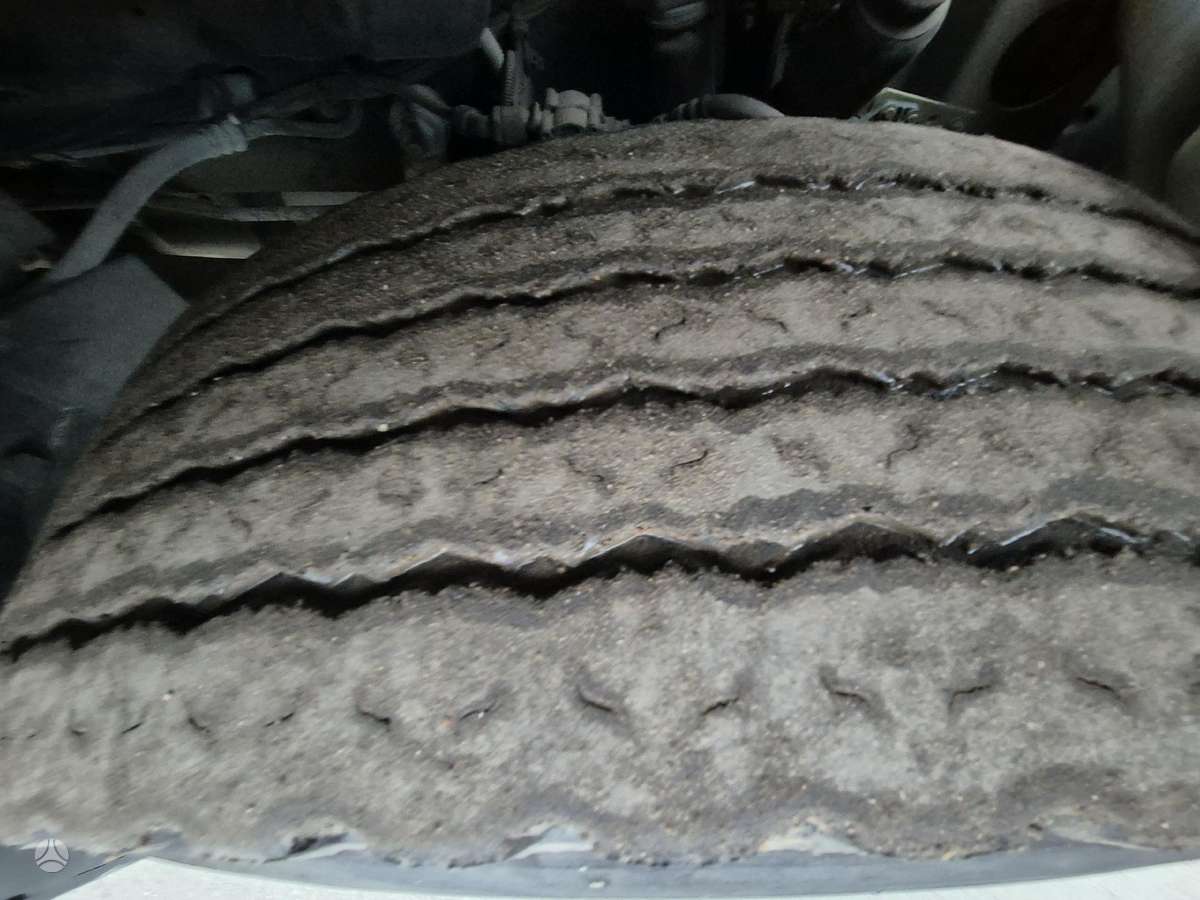 Renault PREMIUM, su kranu