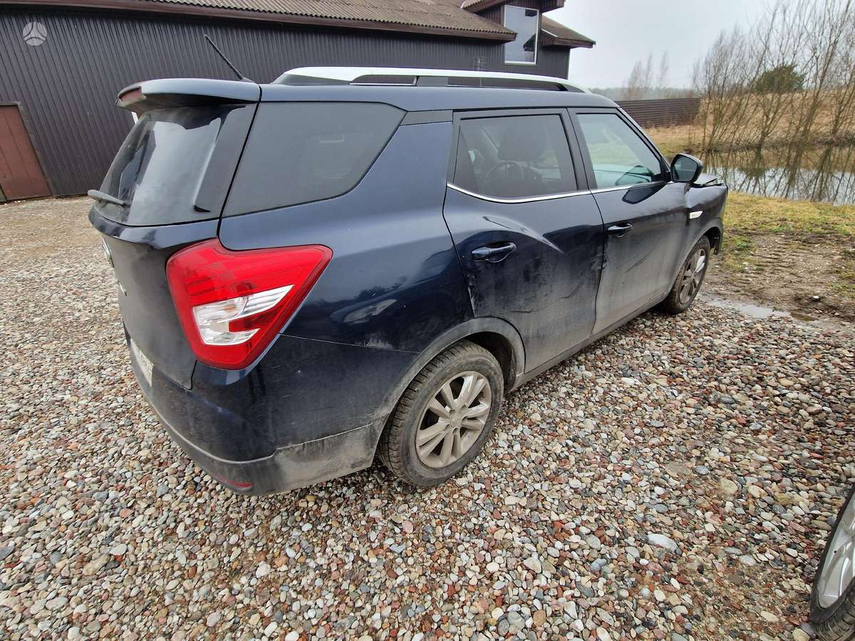 SsangYong XLV