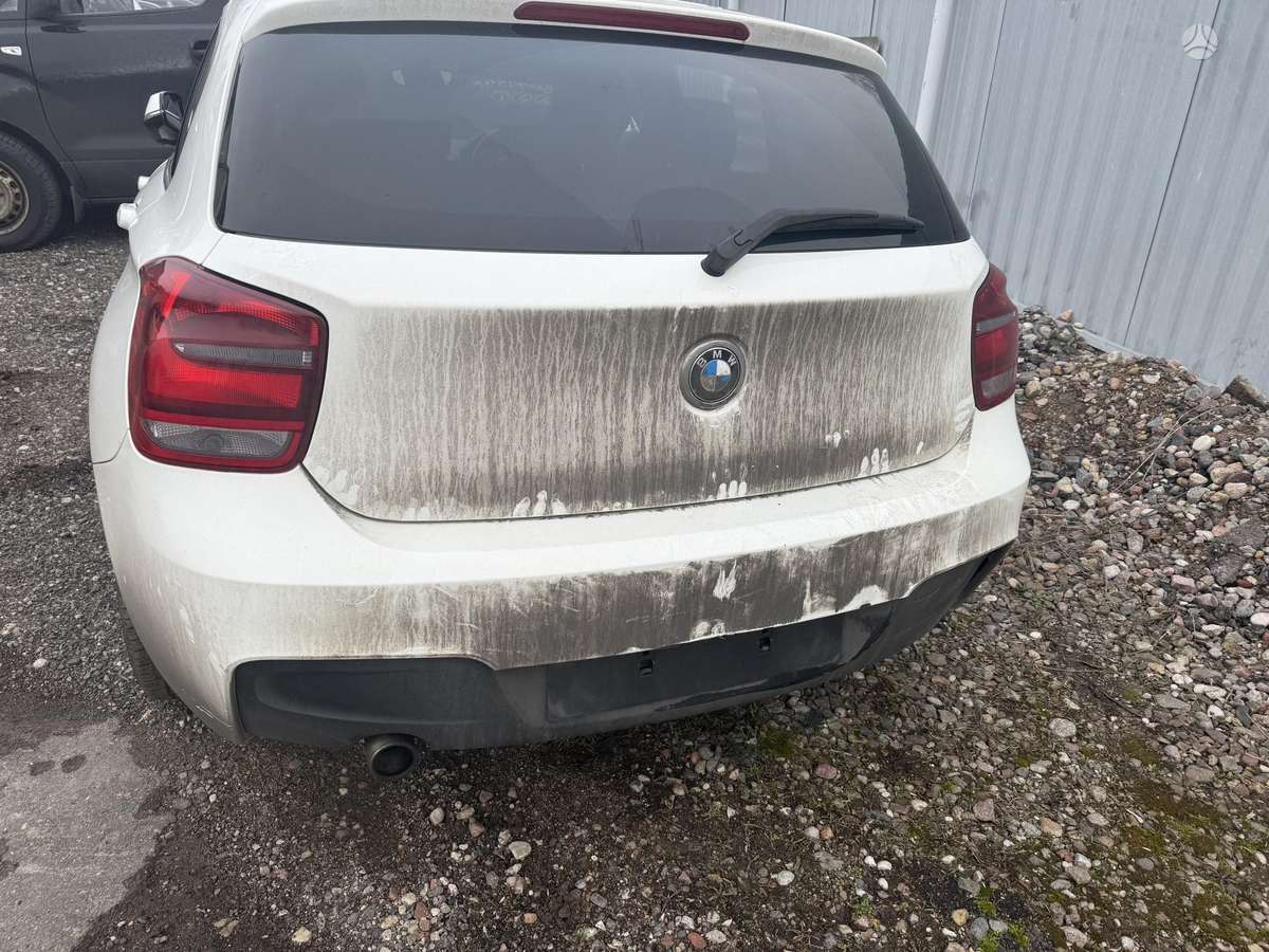 BMW 1 serija A300