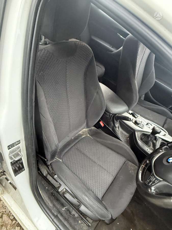 BMW 1 serija A300