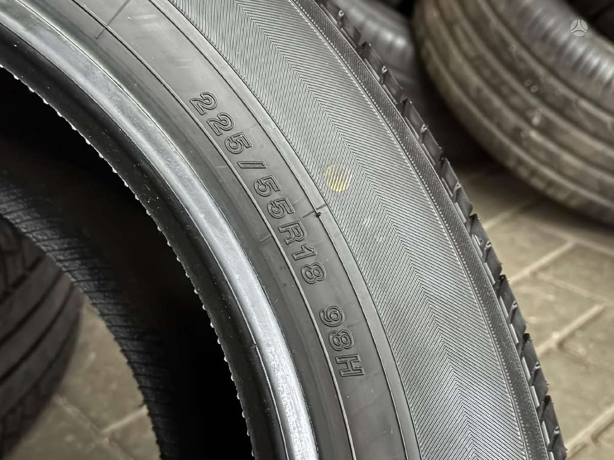 Yokohama BLUEARTH E70 (E70CZ), summer 225/55 R18