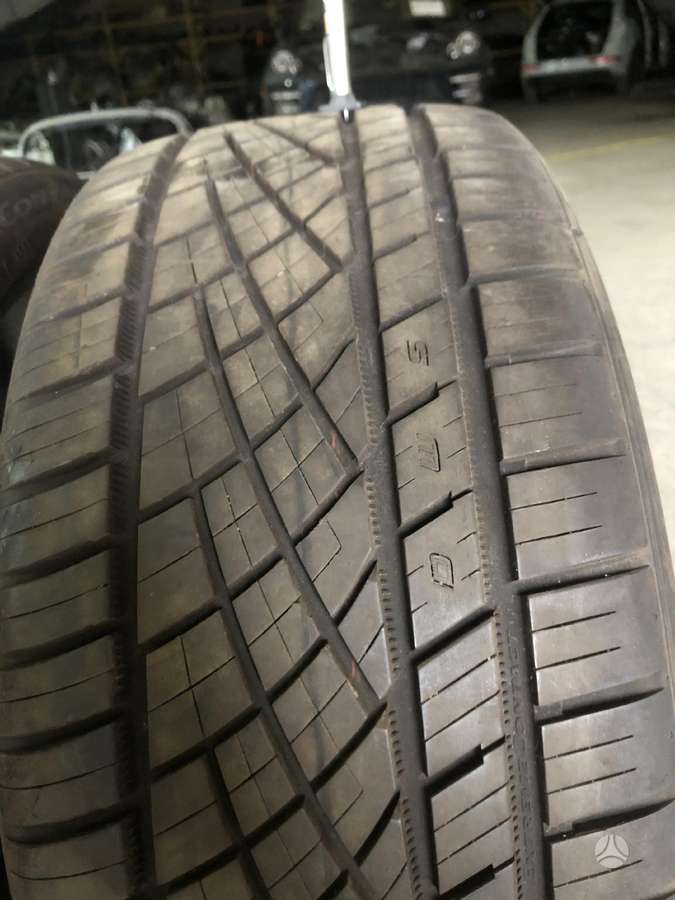 Continental, summer 235/35 R19