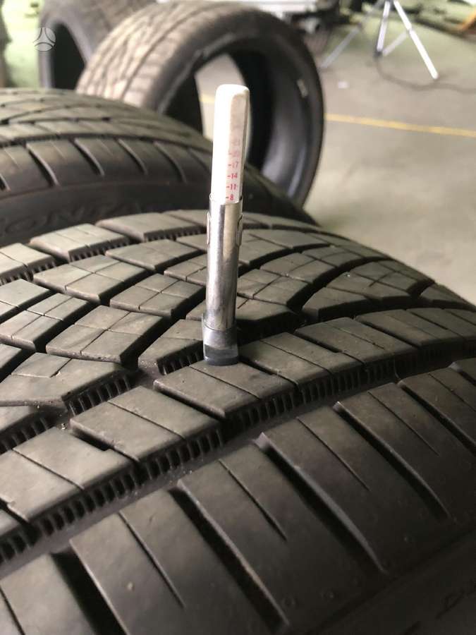 Continental, summer 235/35 R19