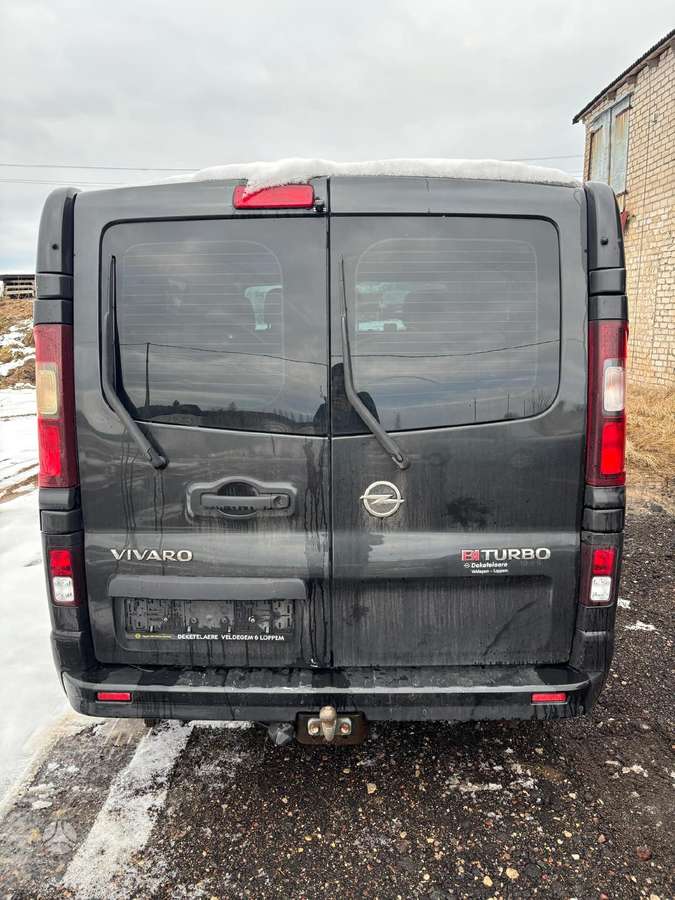 Opel Vivaro dalimis