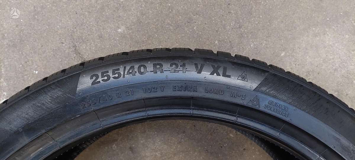 Continental, winter 255/40 R21