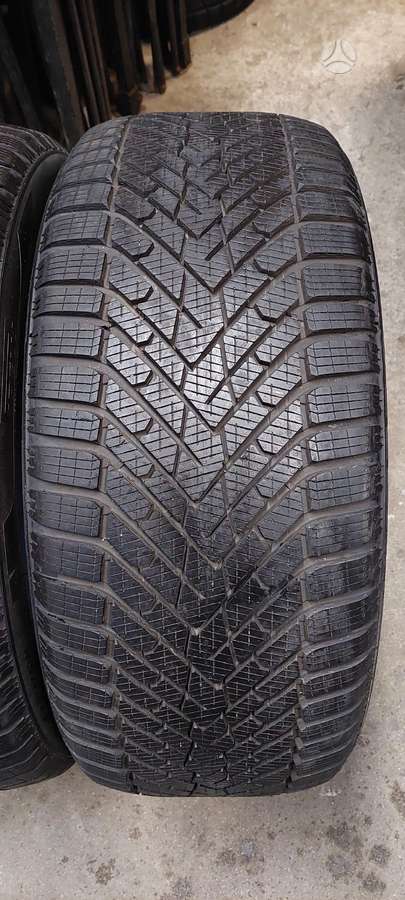 Pirelli, winter 255/40 R21