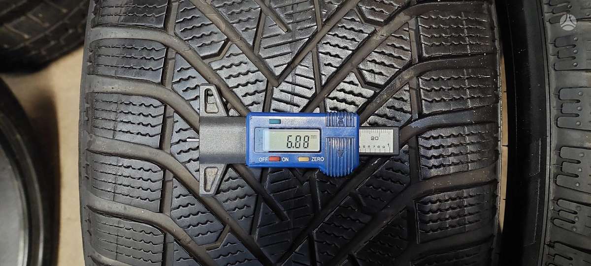 Pirelli, зимние 255/40 R21