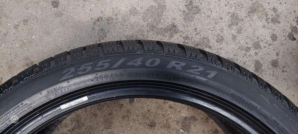 Pirelli, winter 255/40 R21