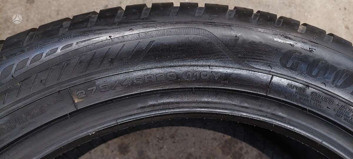 Goodyear, all-season 275/45 R20