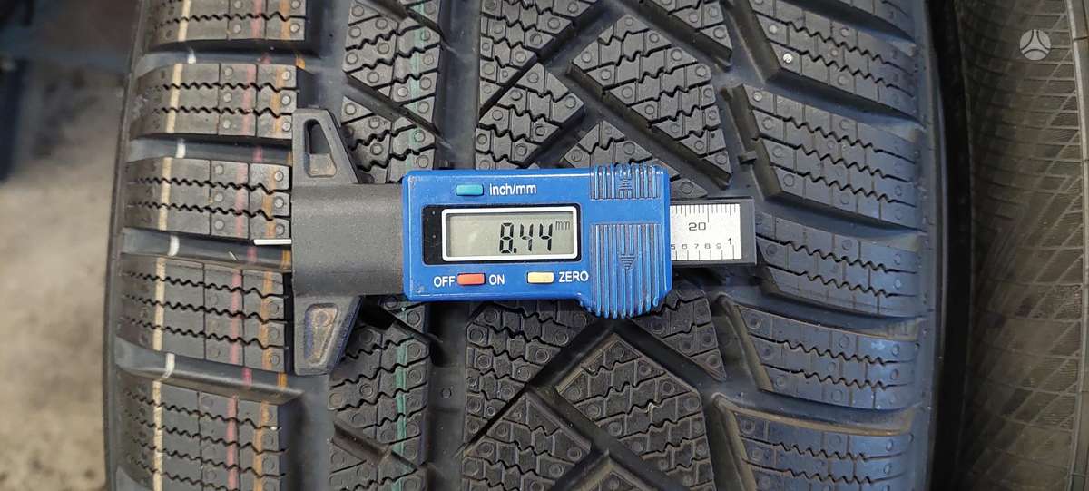 Continental, žieminės 235/50 R19