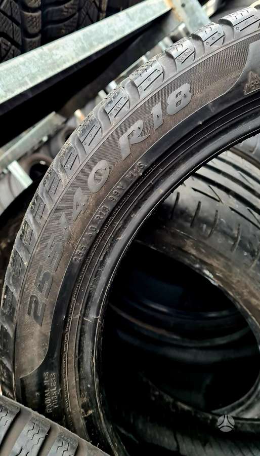 Pirelli, žieminės 225/45 R18