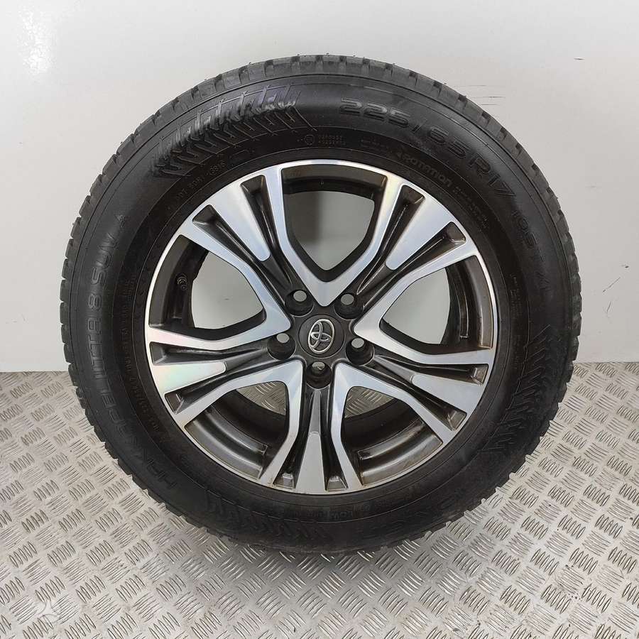 Toyota RAV4, light alloy, R17