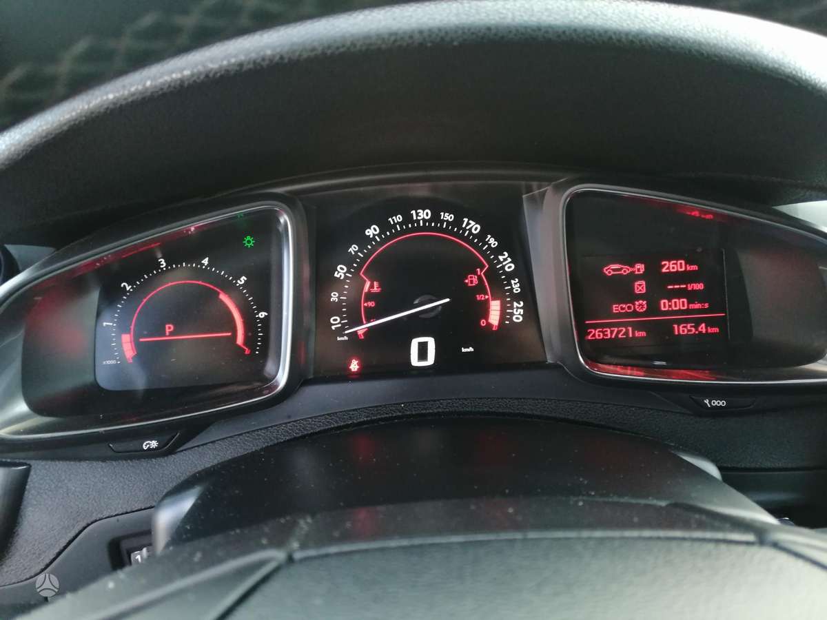 Citroen DS5, 2.0 l., Хэтчбек