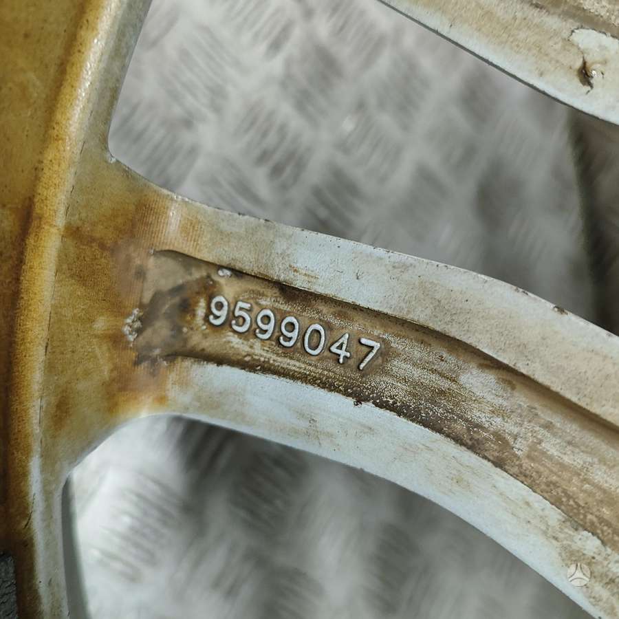 Chevrolet Camaro, light alloy, R18