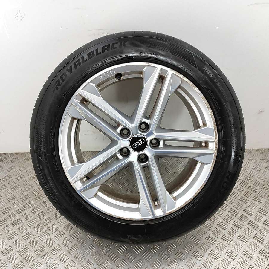 Audi Q5, lengvojo lydinio, R19