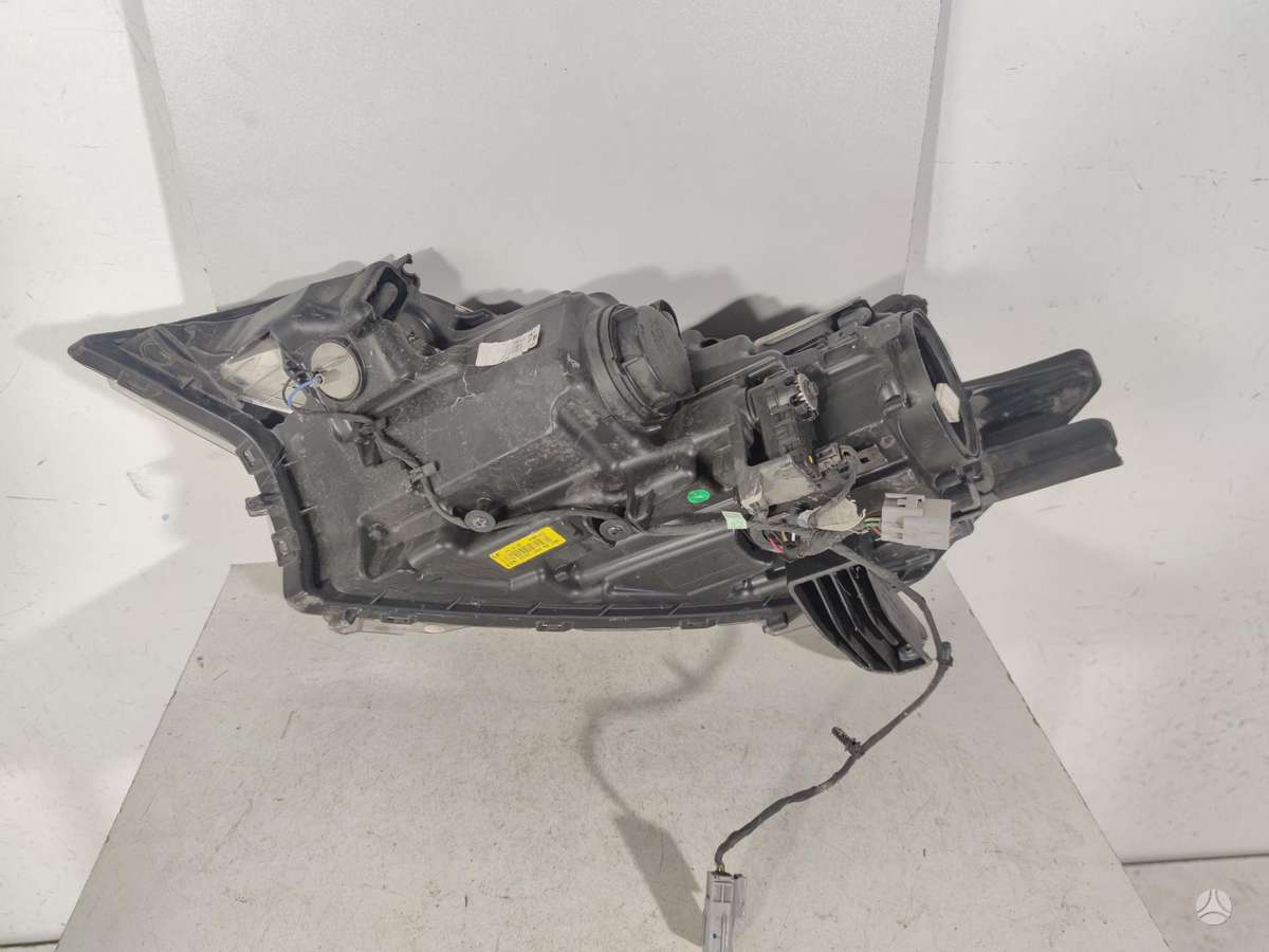 Mitsubishi Outlander, 4BX158301C864, lights