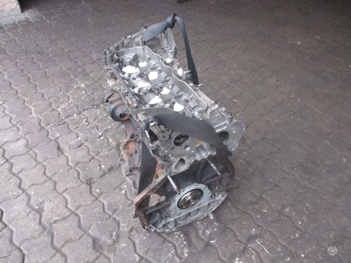 Renault Trafic Variklis 2 0d m9r 692
