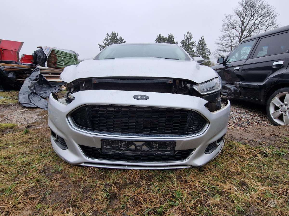Ford Mondeo for parts