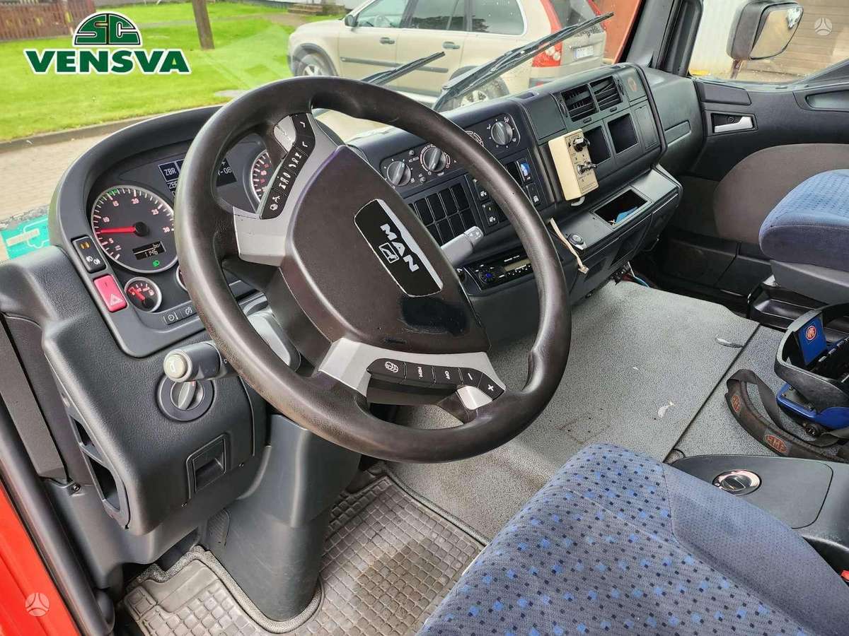 MAN TGL 12.210, 4X2, HMF 735 K4, с краном