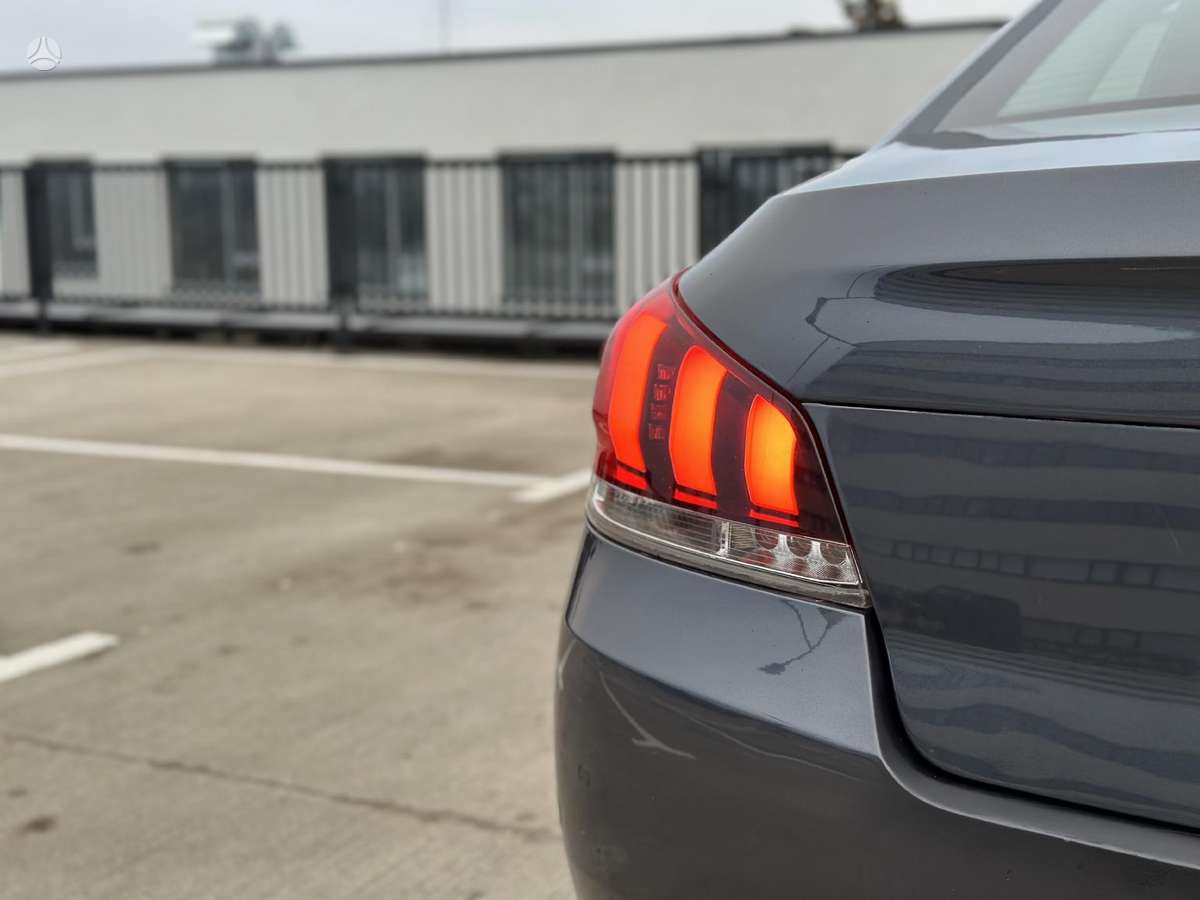 Peugeot 508, 1.6 l., Седан