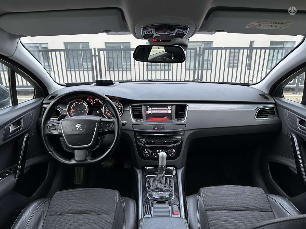 Peugeot 508, 1.6 l., Седан