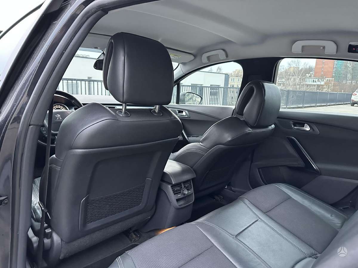 Peugeot 508, 1.6 l., Седан