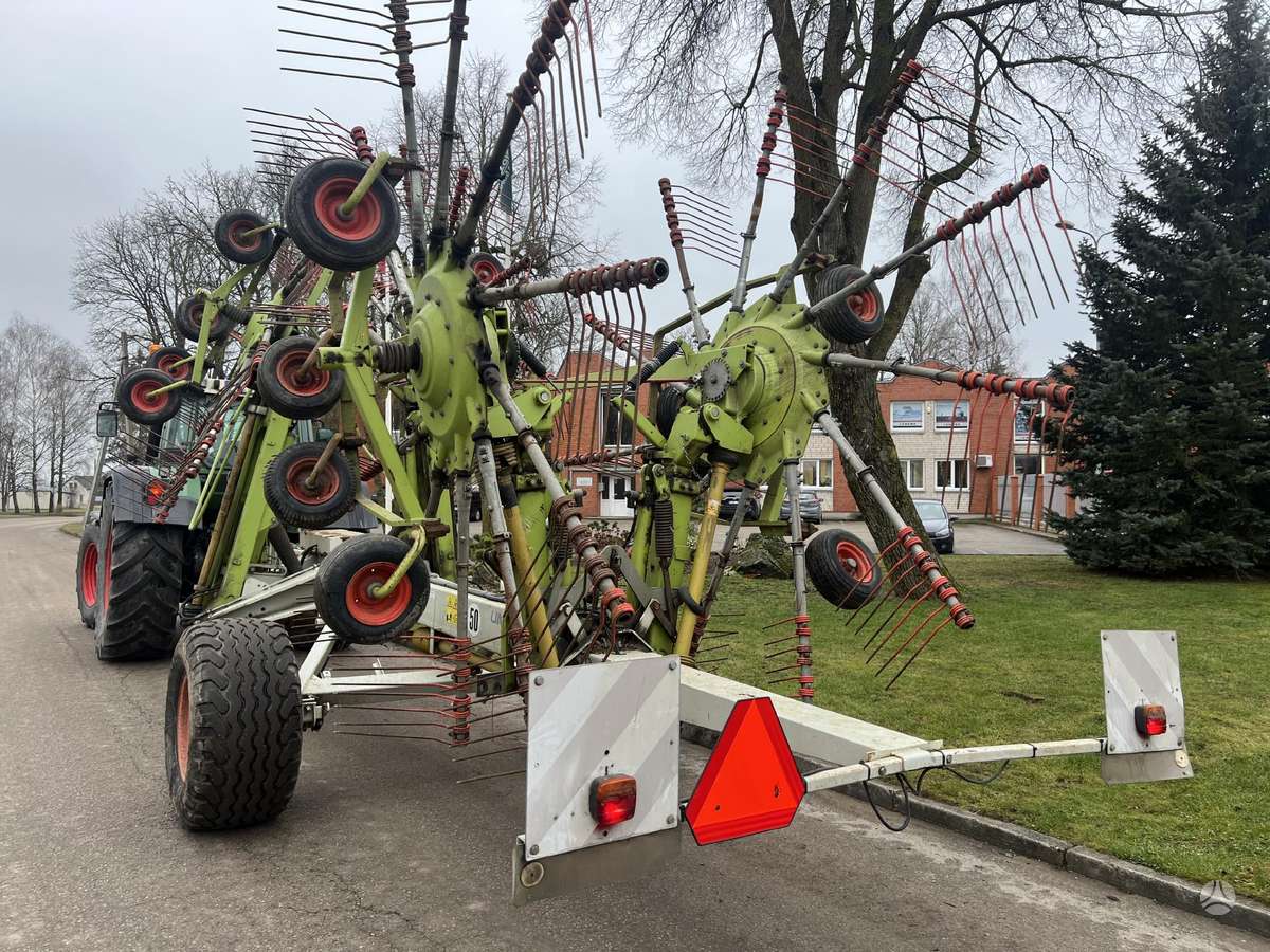Claas Liner 3000, grābekļi
