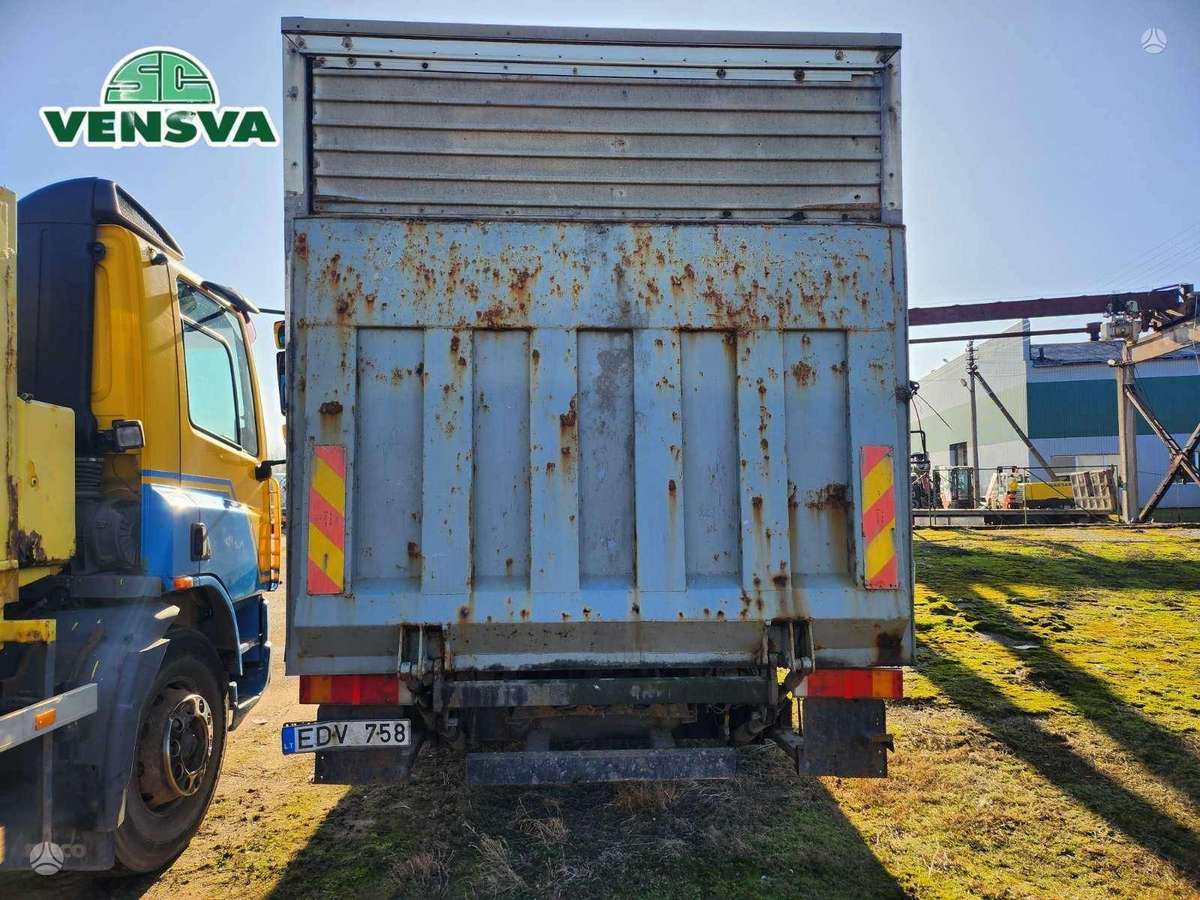 MAN LE 160 C, box trucks / box vans