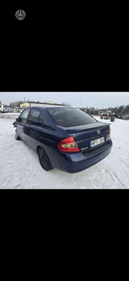 Toyota Prius Dalimis baterijos nera