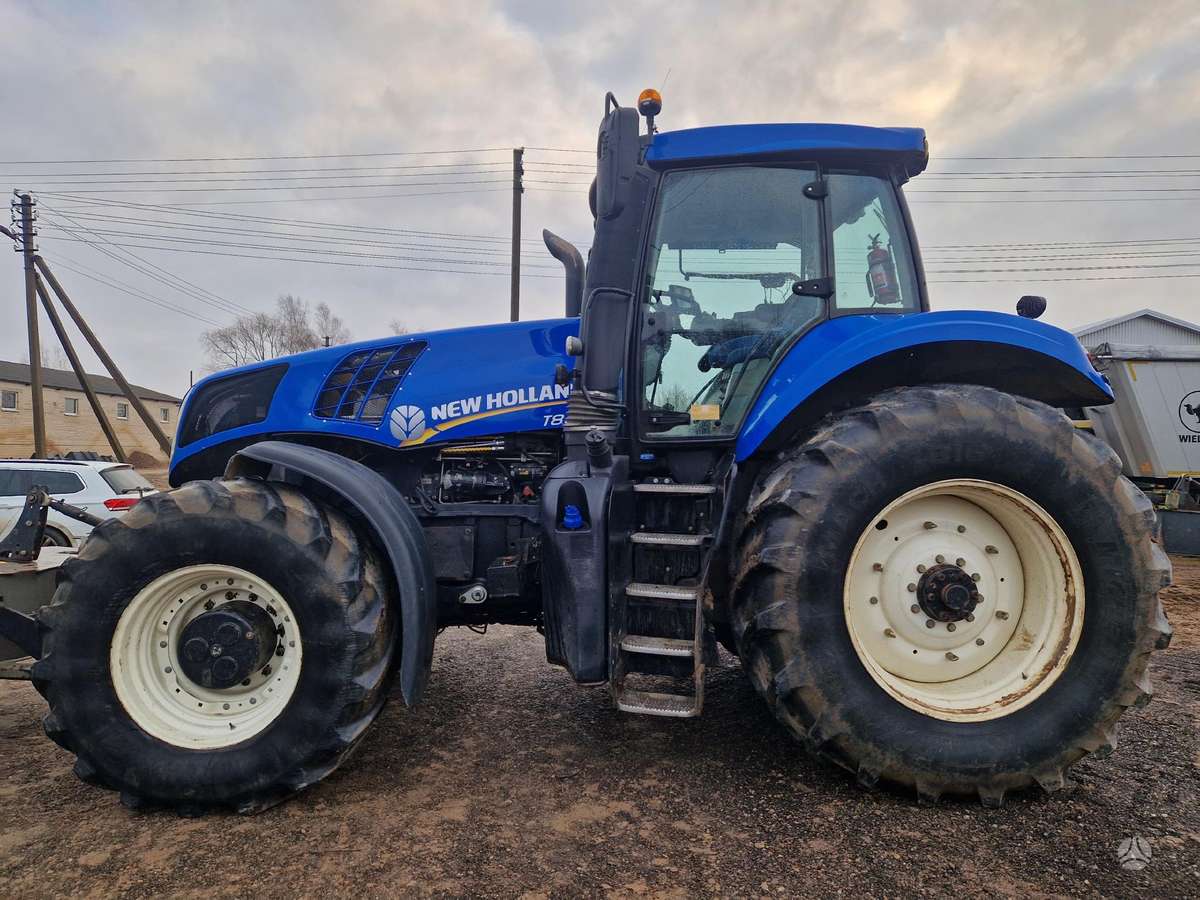 New Holland T8.410, тракторы