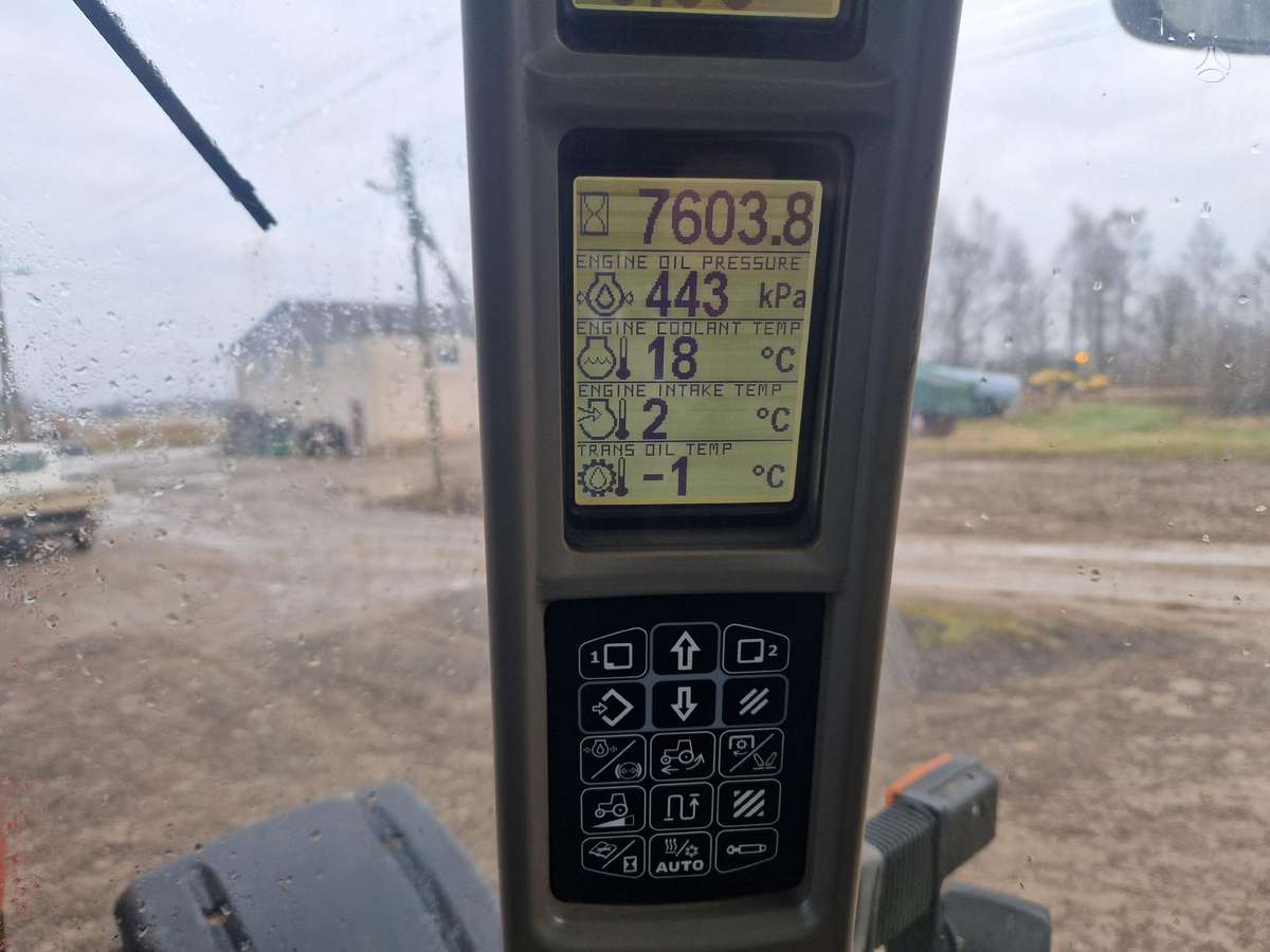 Case-IH Magnum 315, tractors